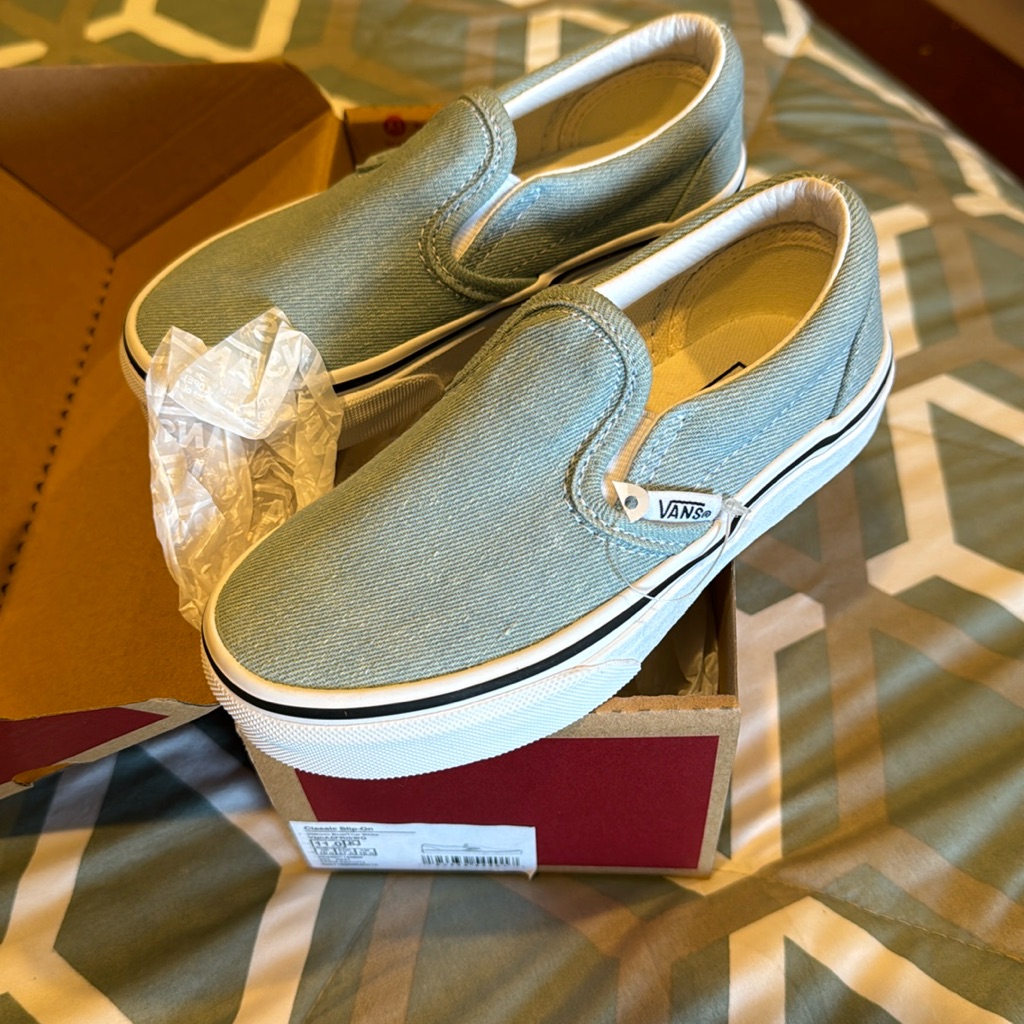 Brand New Van Sneaker